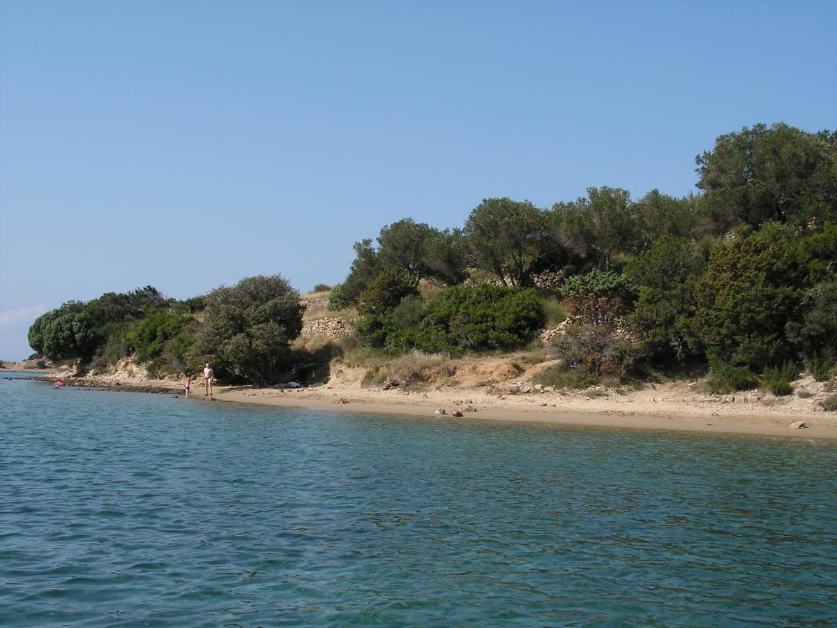 Apartments by the sea Supetarska Draga - Donja, Rab - 2022 Bagian luar foto