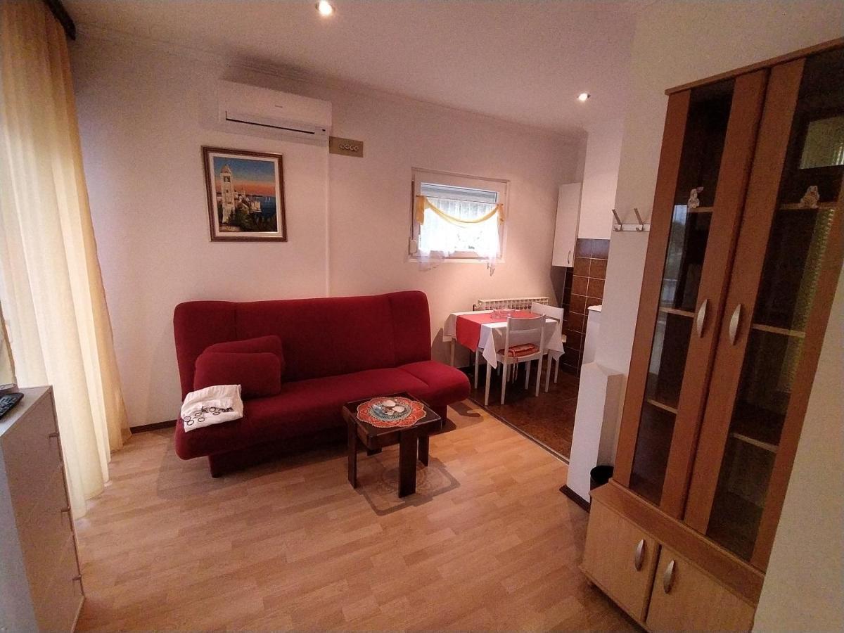 Apartments by the sea Supetarska Draga - Donja, Rab - 2022 Bagian luar foto